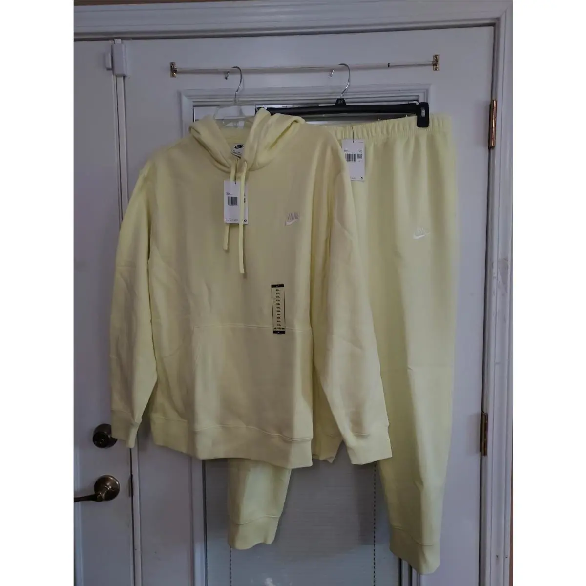 Nike clothing - Green 5
