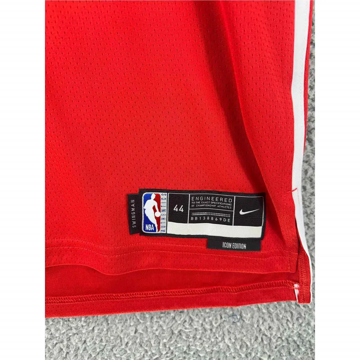 Nike clothing - Red 4