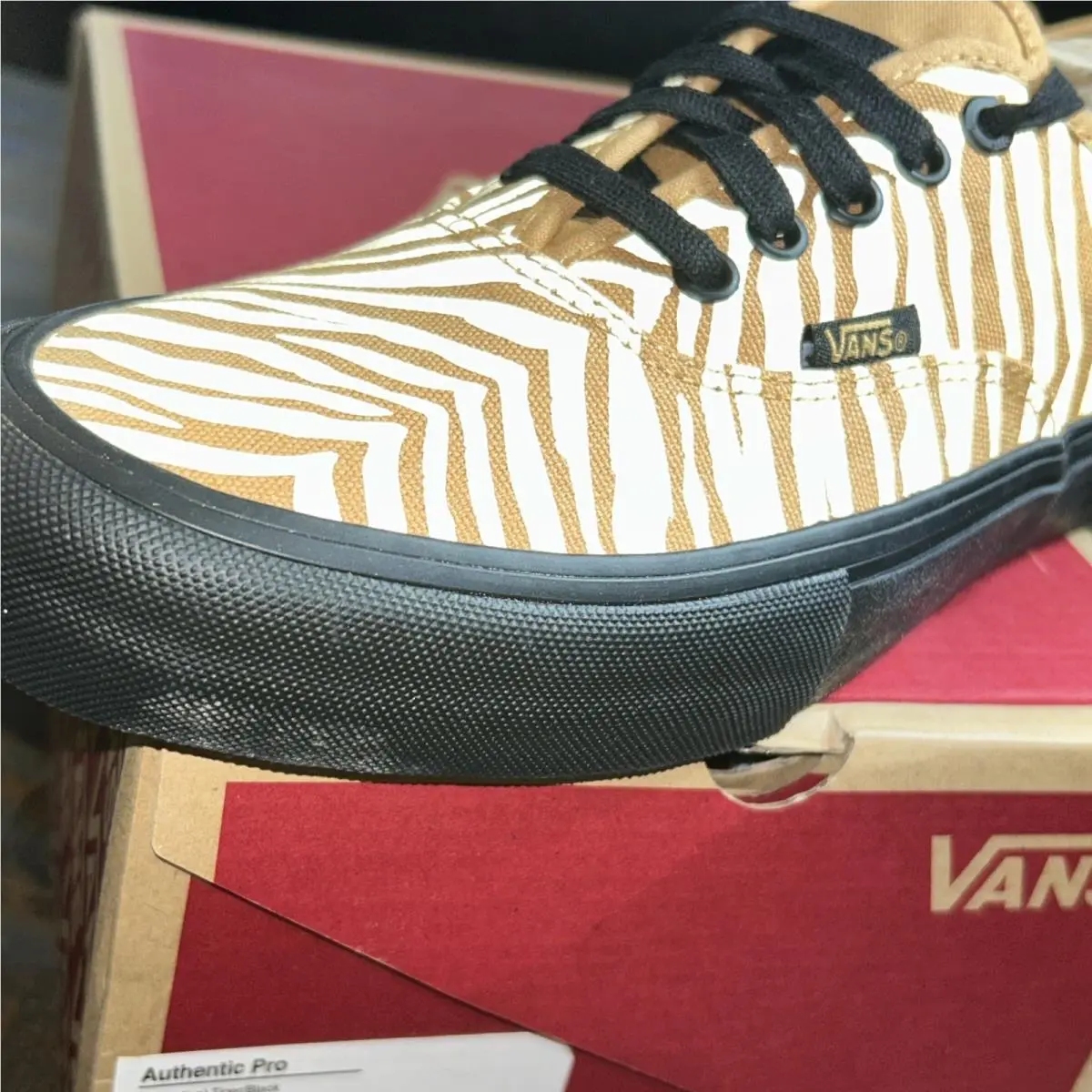 Vans shoes - Gold (UPC: 0680975244243) 0