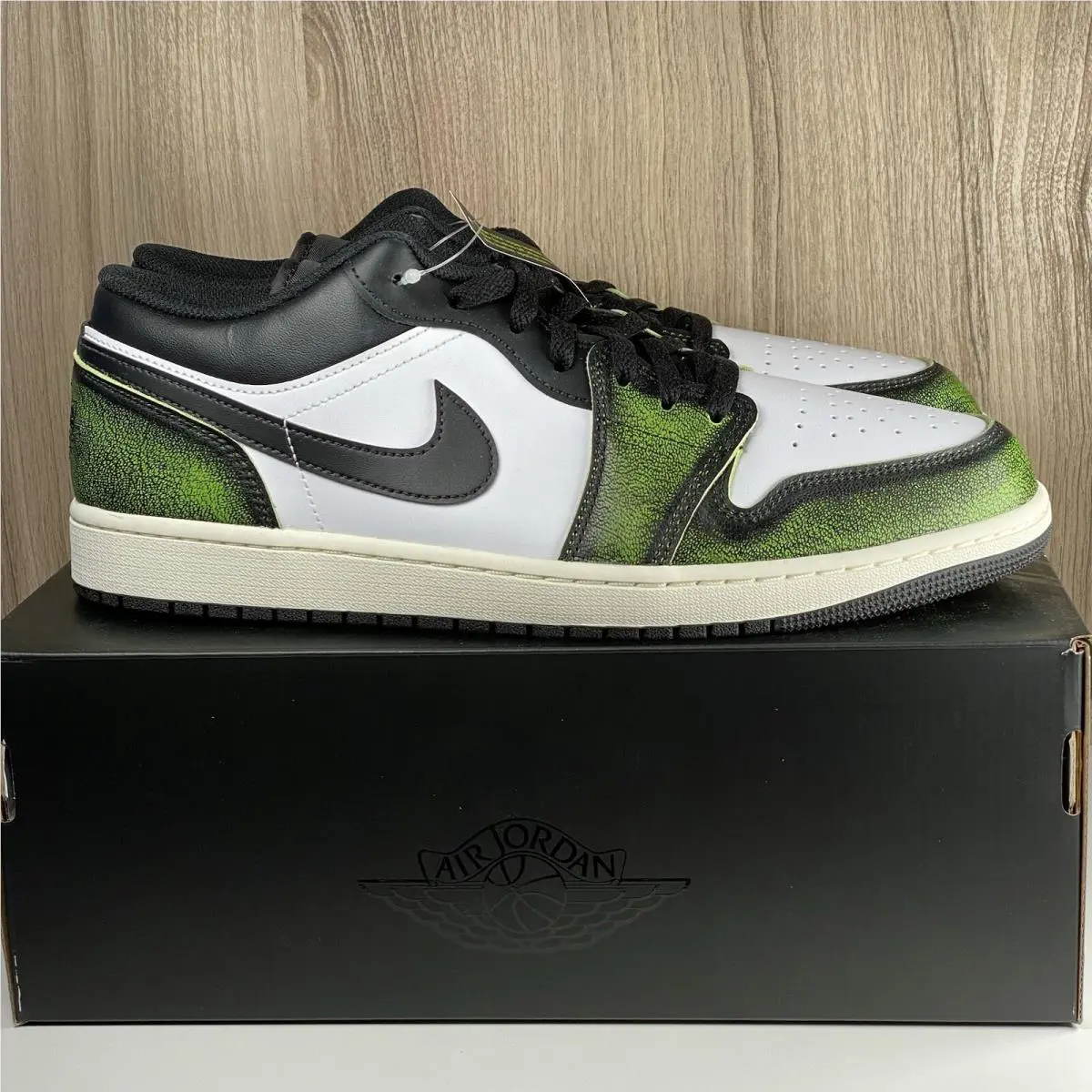 Nike shoes - Air Jordan 1 - Air - DN3705-003 - Green 6