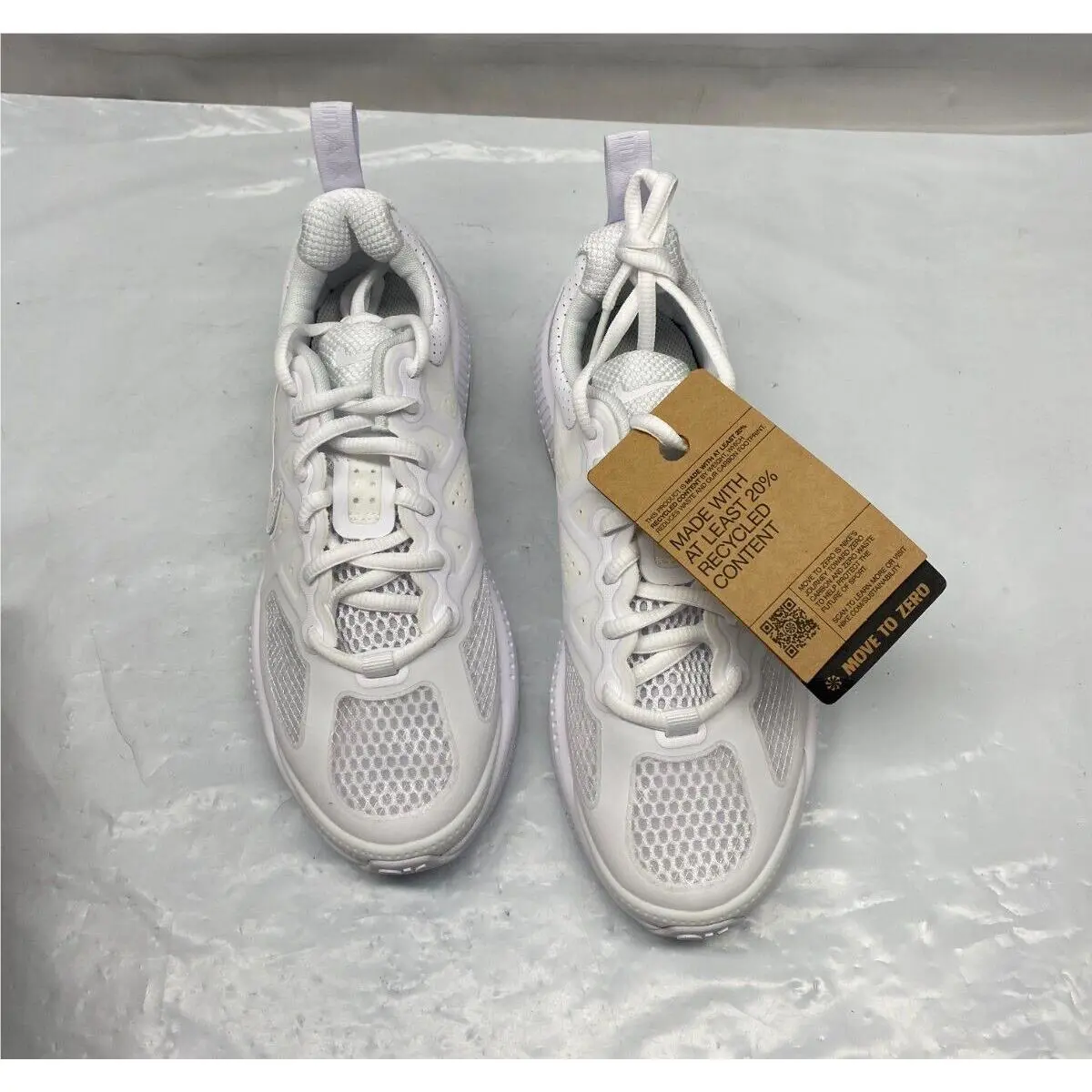 Nike shoes - Nike Air Max Genome - Air Max Genome - White (UPC: 195239424854) 0