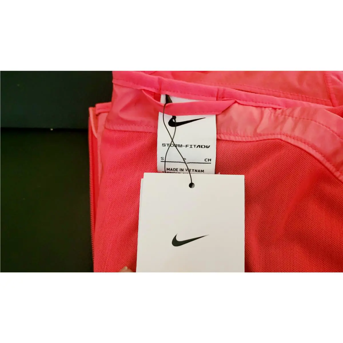 Nike clothing - Red 5