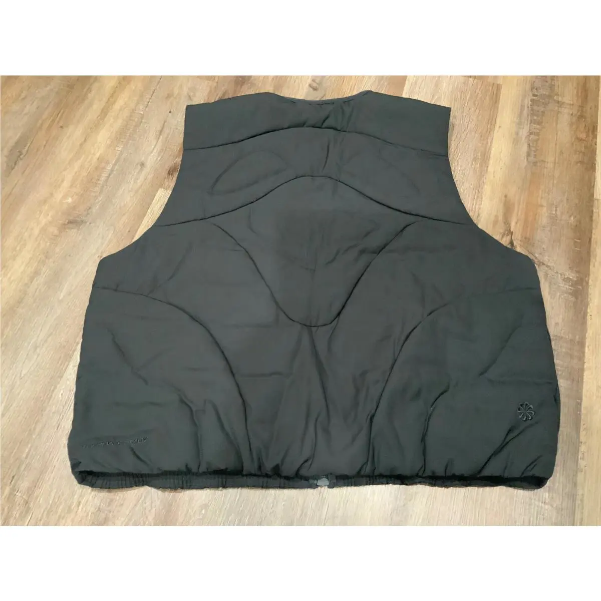 Nike clothing - Nike Sportswear Tech Pack Therma-FIT ADV Insulated Vest - FN0635-010 - Black (UPC: 196607648735) 7