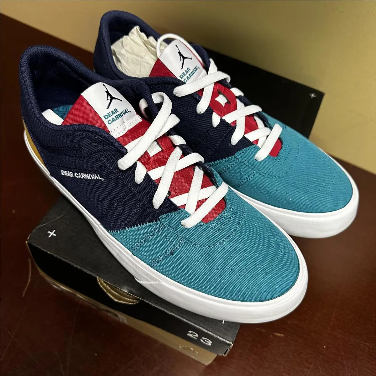 Nike shoes - Blue 4