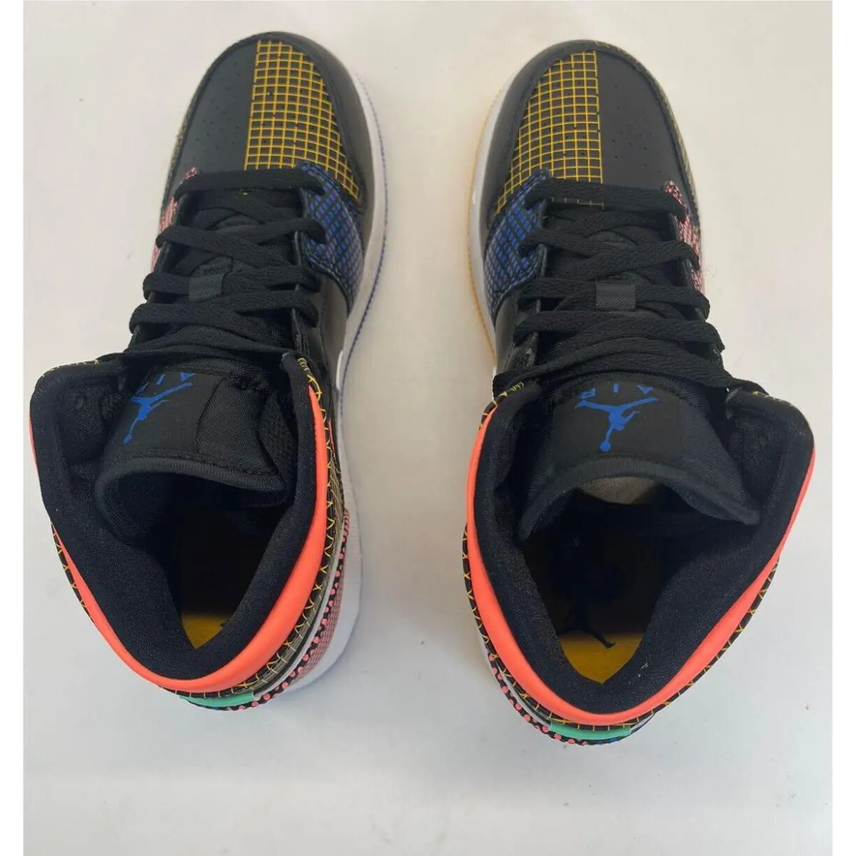 Nike shoes - Jordan 1 Mid - Mid - DC4092001 - Multicolor, Manufacturer: University Gold/metallic Gold/black (UPC: 0195238349875) 8