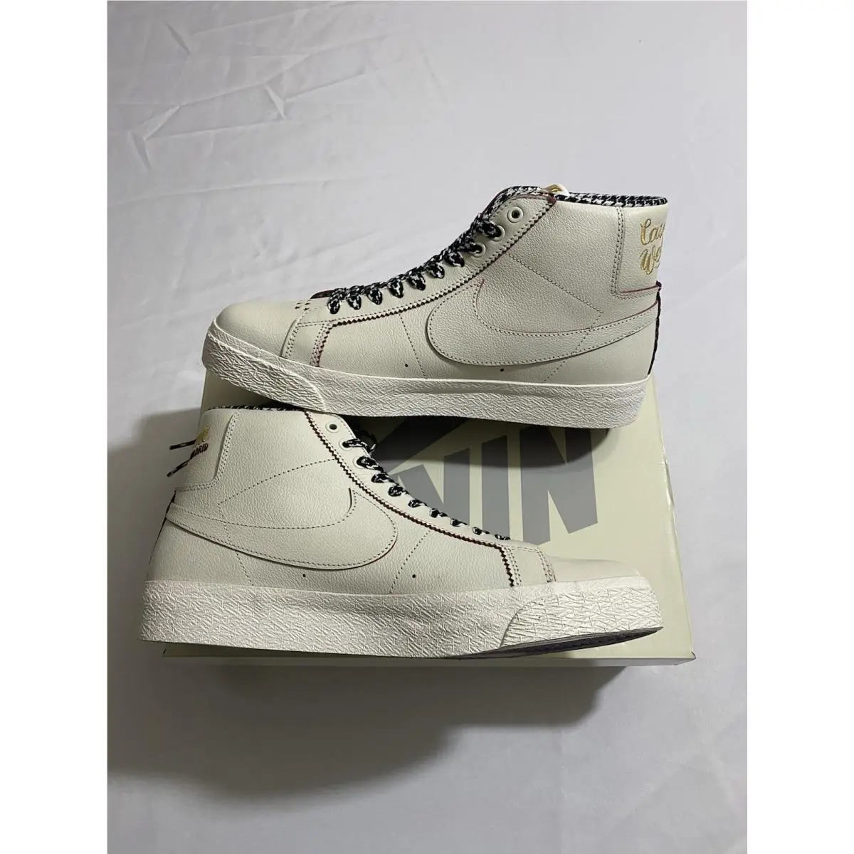 Nike shoes - Nike Blazer - Blazer - FQ0795-100 - White (UPC: 0196976325282) 2