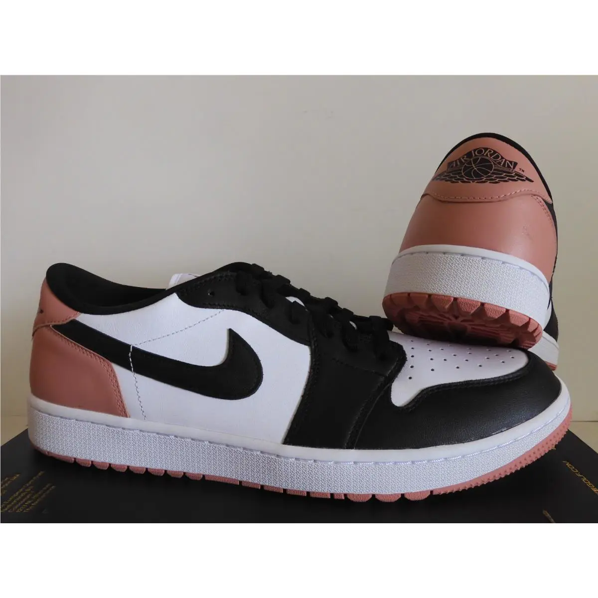 Nike shoes - AIR JORDAN 1 LOW G - White (UPC: 196154121996) 0