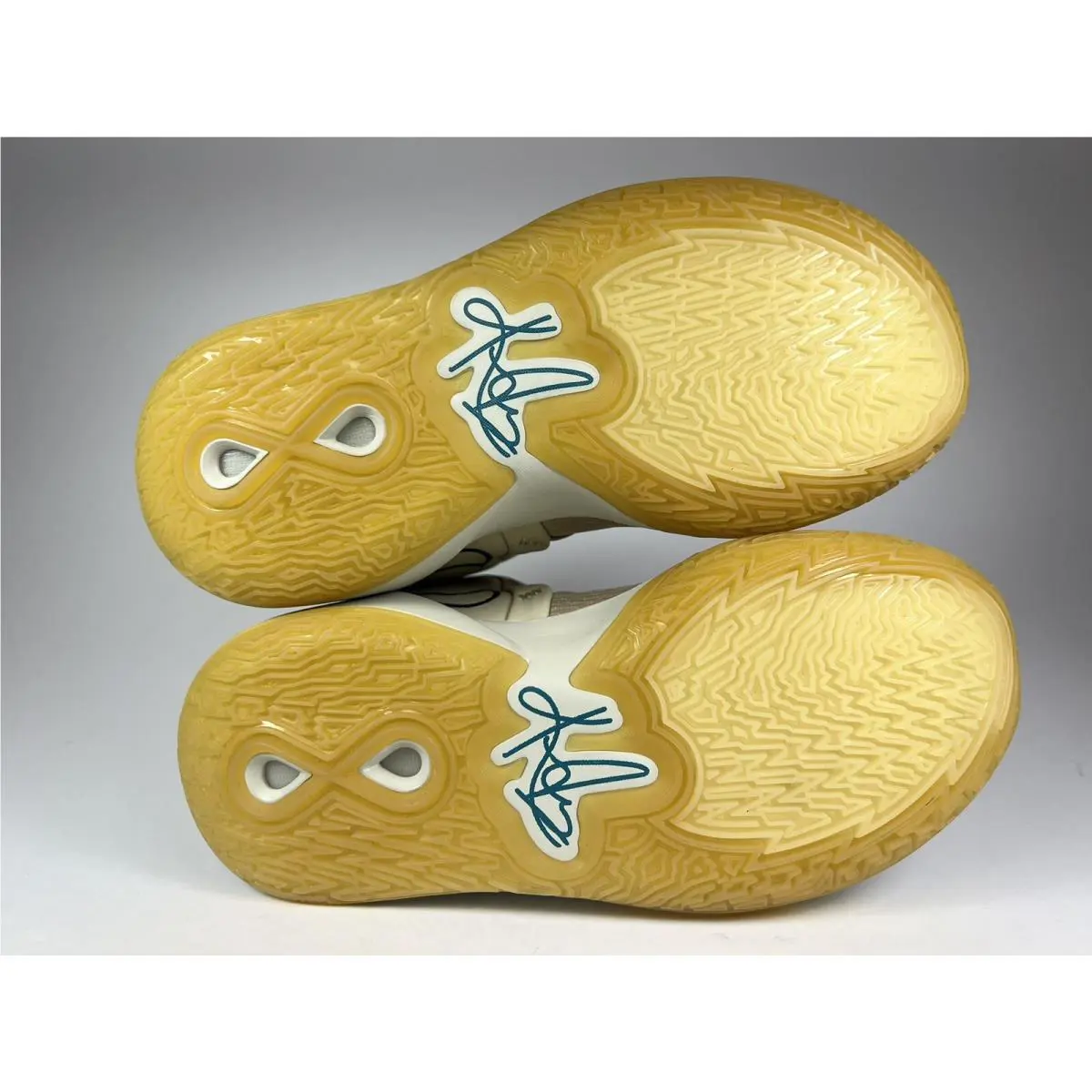 Nike shoes - Nike Kyrie 8 - Kyrie - DM3255-200 - Beige 6