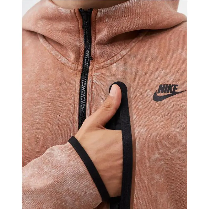Nike clothing - Brown (UPC: 195868489385) 1