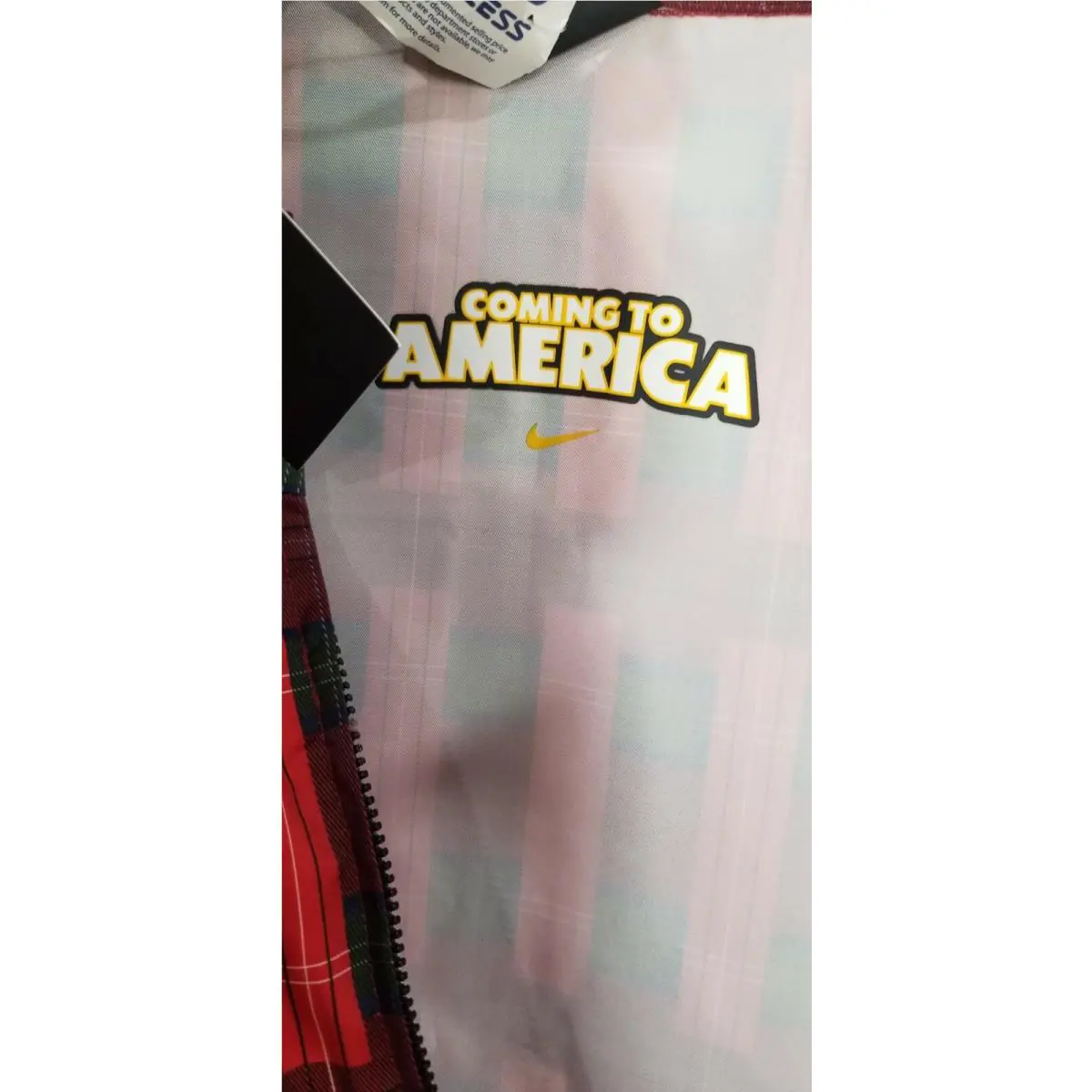 Nike clothing - Red (UPC: 194276166871) 5