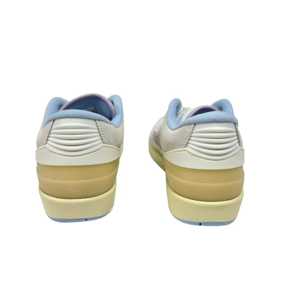 Nike shoes  - White 3