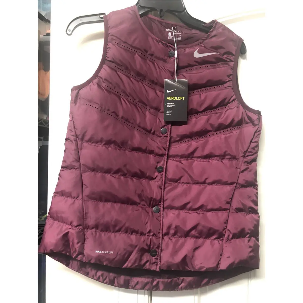 Nike clothing - Nike AeroLoft - AeroLoft - Wine (UPC: 885176024940) 0