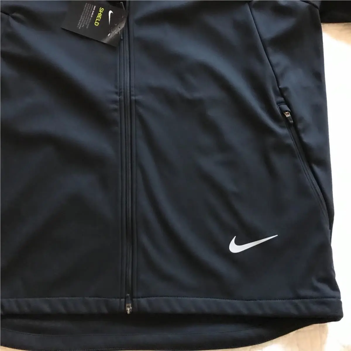 Nike clothing - Shield - Shield - Black 3
