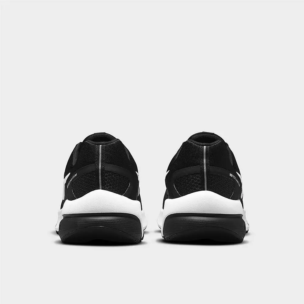 Nike shoes - DA1102-001:8.5 - 195238318789 - Black 2