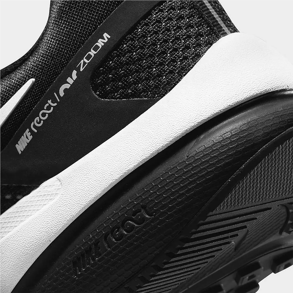 Nike shoes - DA1102-001:8.5 - 195238318789 - Black 1