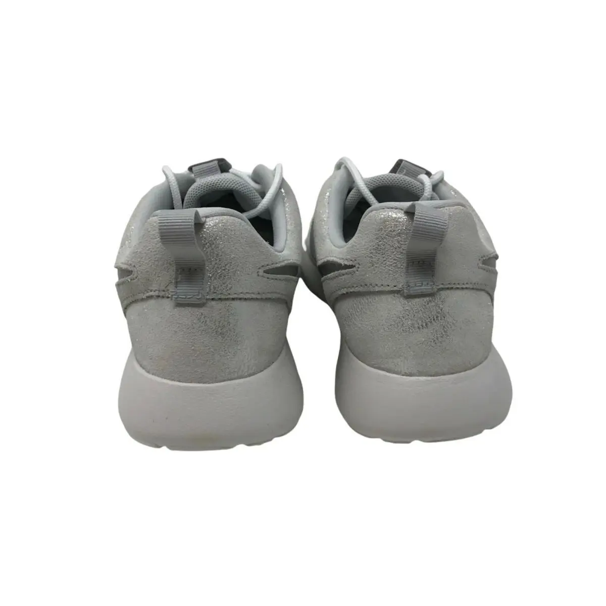 Nike shoes - Metallic Platinum (UPC: 191887673057) 1