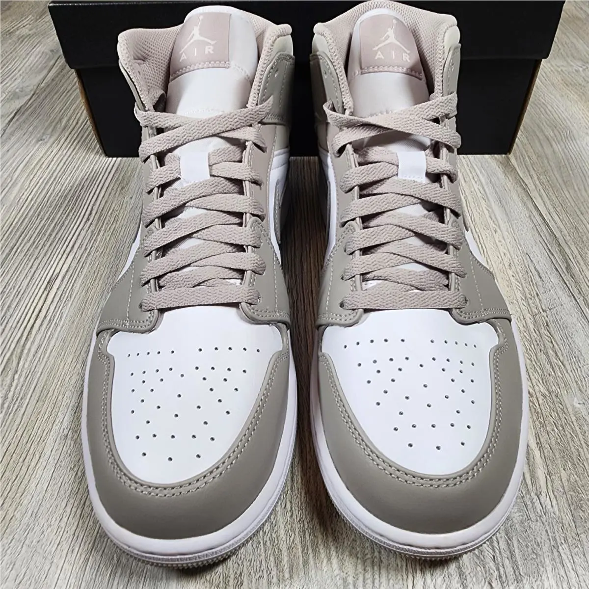 Nike shoes - Nike Air Jordan 1 - Air - 554724-082 - Gray 1