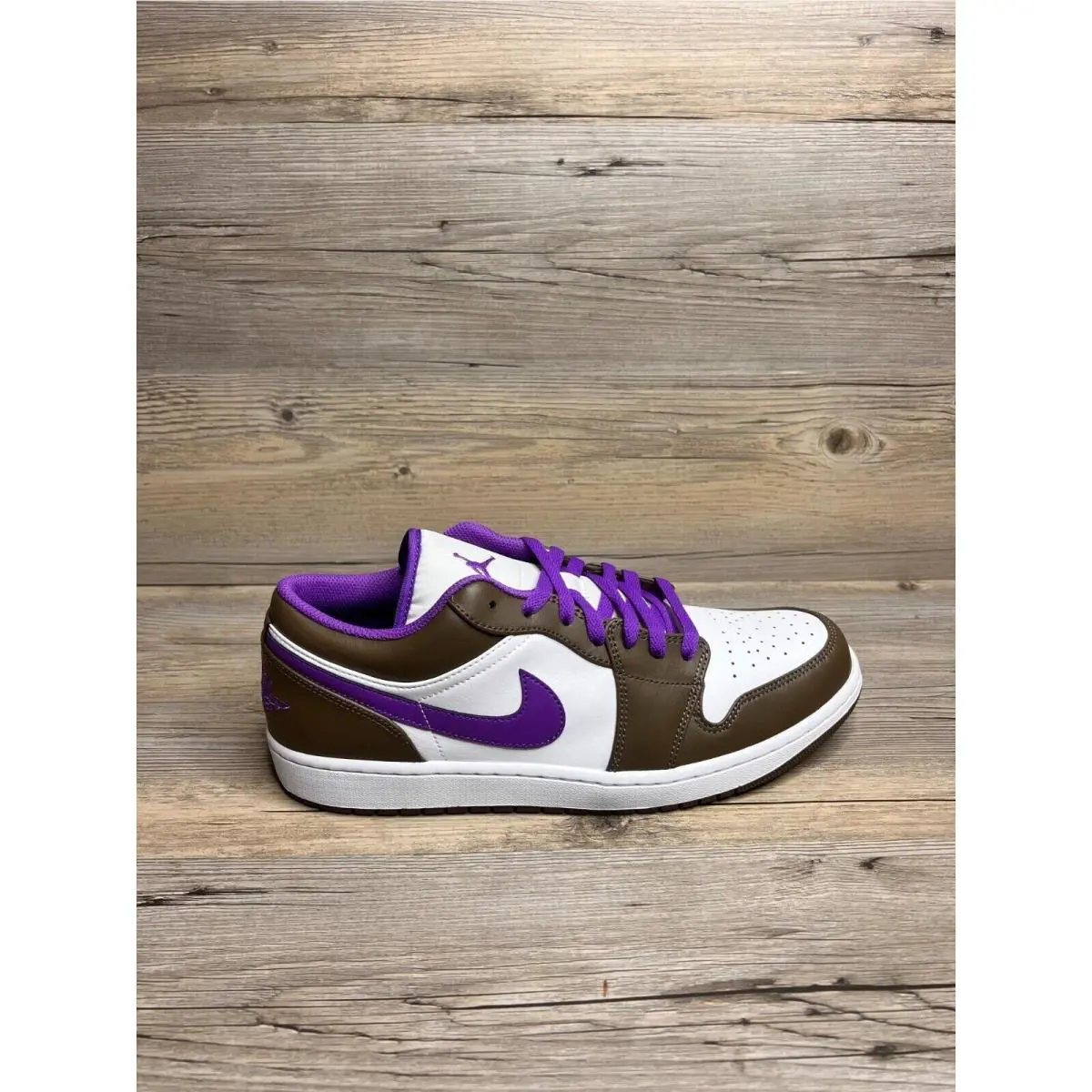 Nike shoes - Nike Air Jordan 1 - Air - Brown (UPC: 196154227919) 0