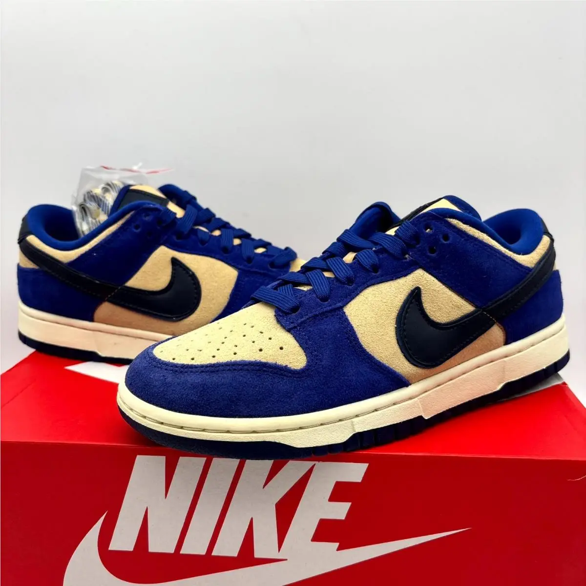 Nike shoes - Nike Dunk Low LX DV7411-400 - DV7411-400 - Deep Royal Blue/Sesame (UPC: 196604396592) 4