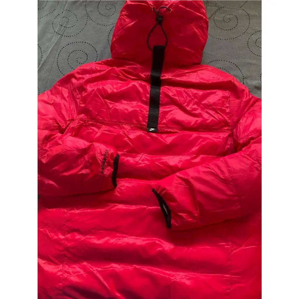 Nike clothing - VERY BERRY = D. RED (UPC: 195239081873) 2