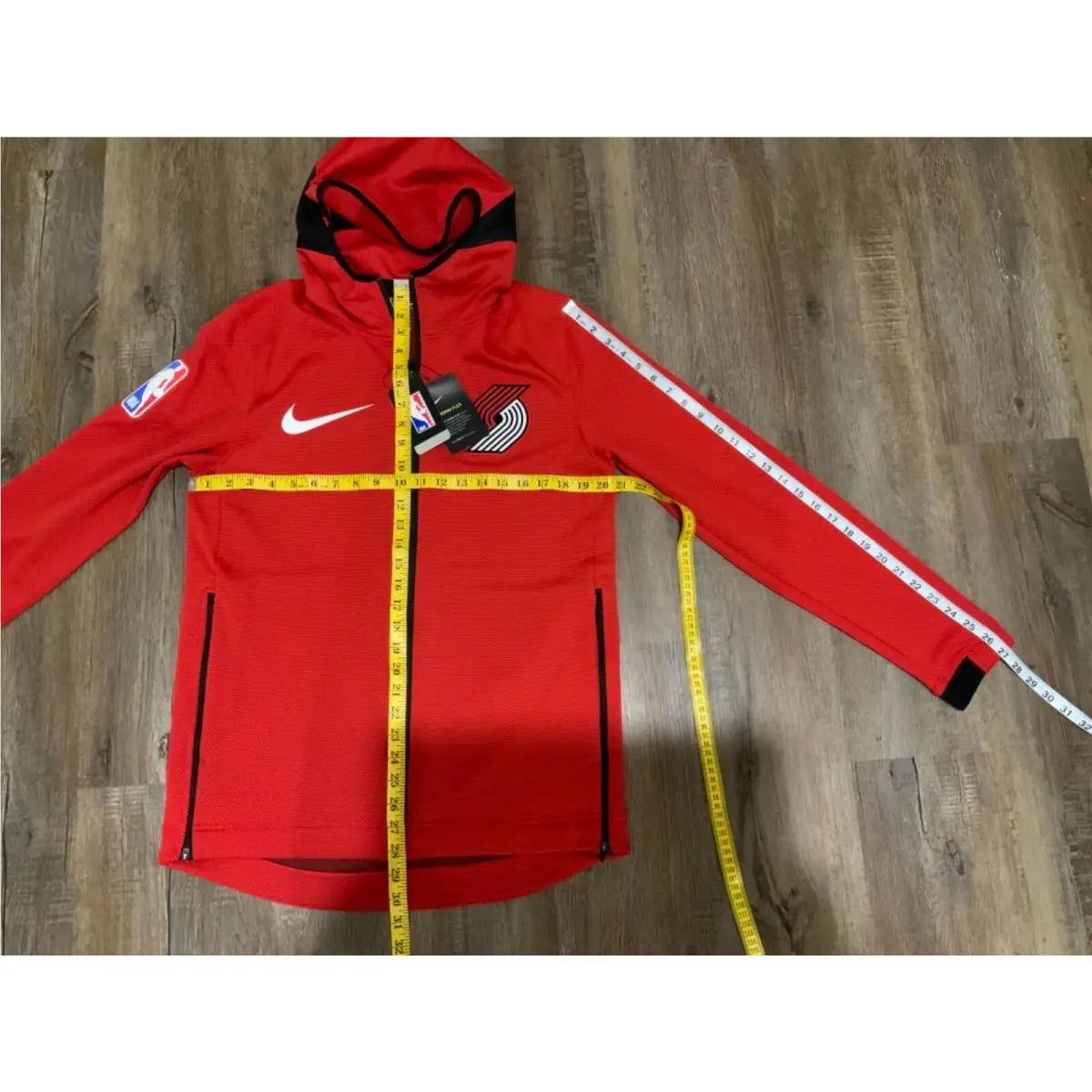 Nike clothing - Red 6