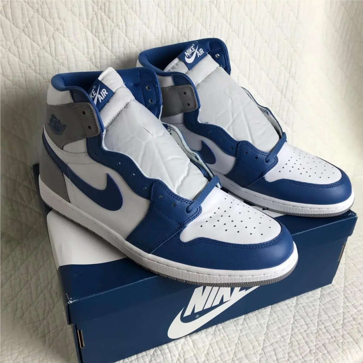 Nike shoes - Nike Air Jordan 1 - Air - DZ5485-410 - True blue/White Cement Grey, Manufacturer: Cement Gray, True Blue, White 5