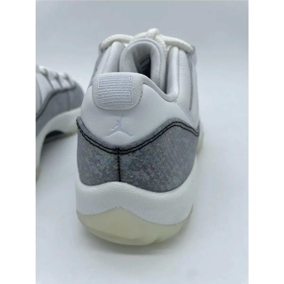 Nike shoes - Air Jordan 11 Low - Air Low - HQ7000-001 - White 9