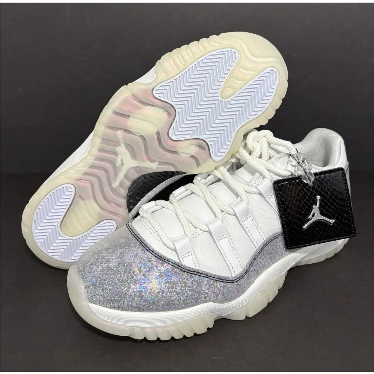 Nike shoes - Air Jordan 11 Low - Air Low - HQ7000-001 - White 9