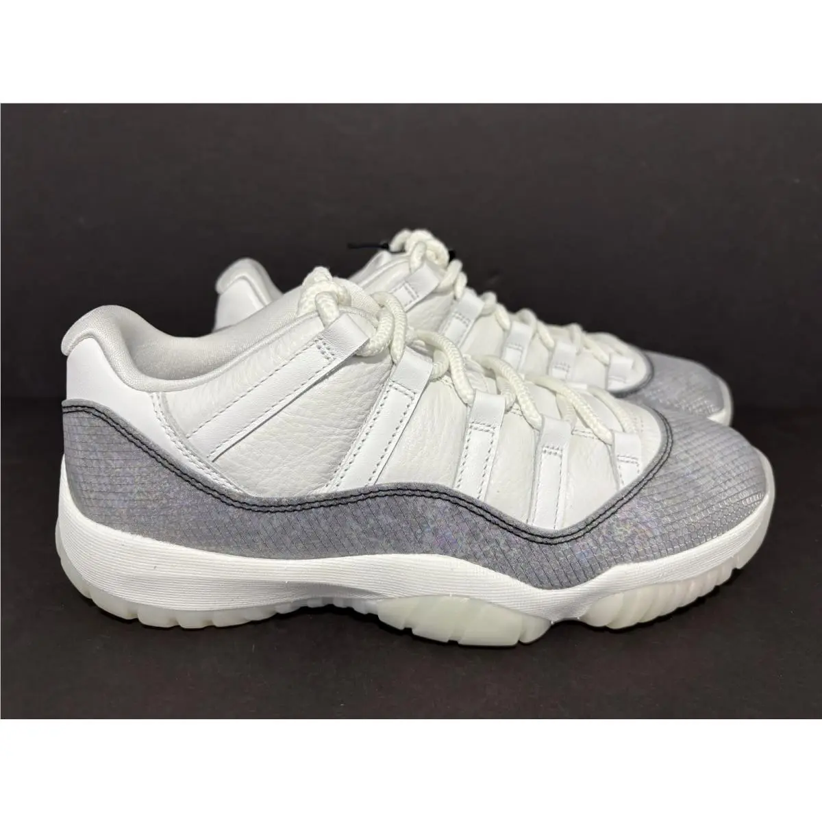 Nike shoes - Air Jordan 11 Low - Air Low - HQ7000-001 - White 1