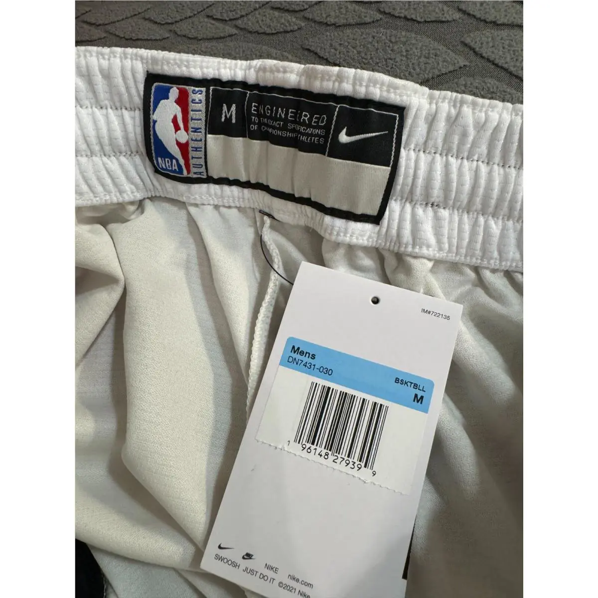Nike clothing - Nike Dri-Fit Basketball - Basketball - White 6