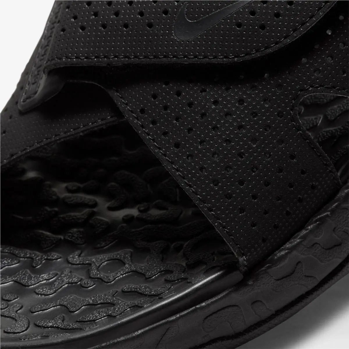 Nike shoes - CT 2890 - 005 - Black (UPC: 194494072794) 0