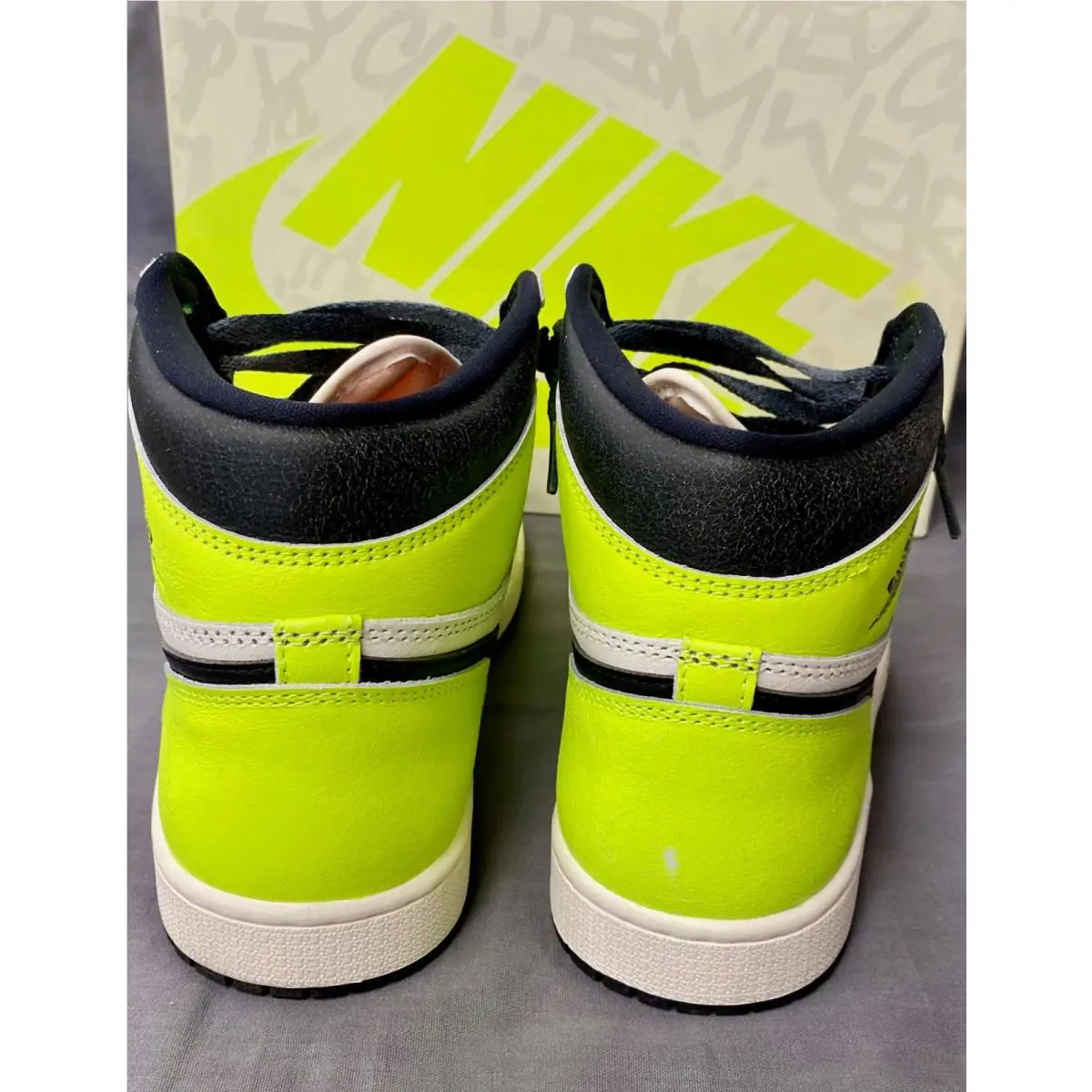 Nike shoes - Air Jordan 1 - Air - 555088702 - Multicolor (UPC: 0195869202570) 1