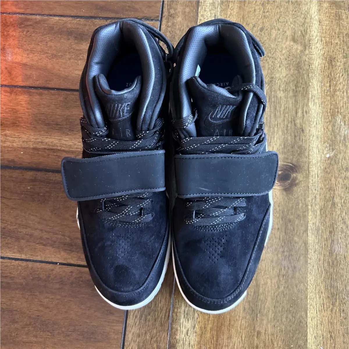 Nike shoes - Nike Air Trainer - Air Trainer - 777535-004 - Black (UPC: 0640135663420) 3