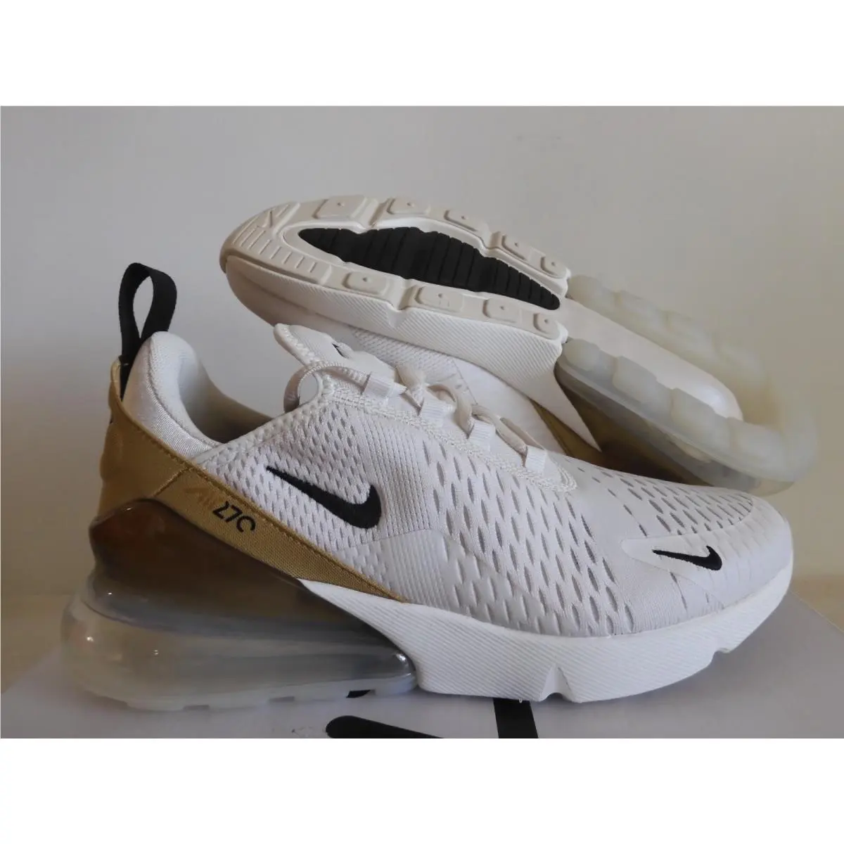 Nike Air Max 270 Phantom White-black-hemp Womens Sz 11/ Mens Sz 9.5 DZ7736-001