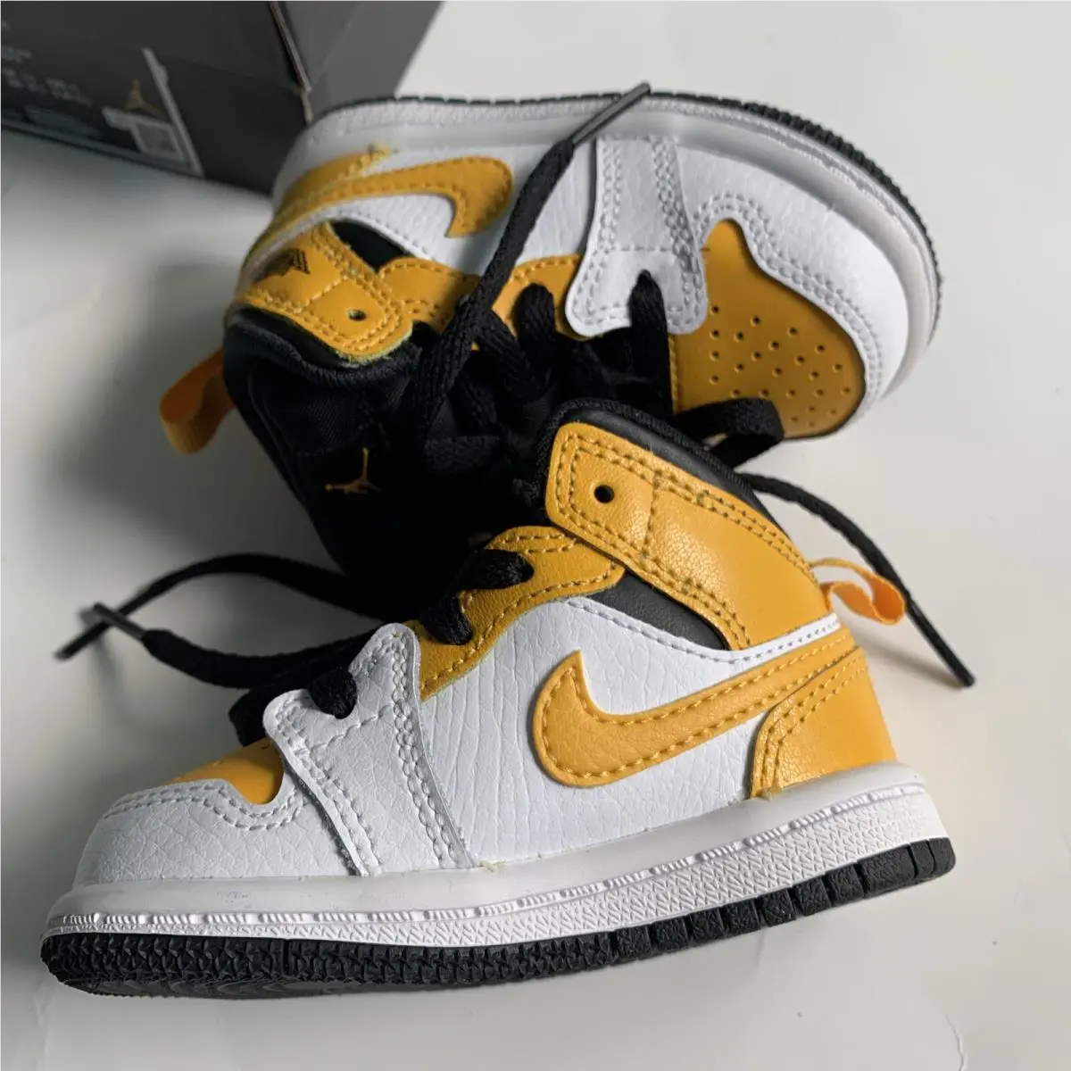 Nike shoes - Royale - Royale - Gold 8