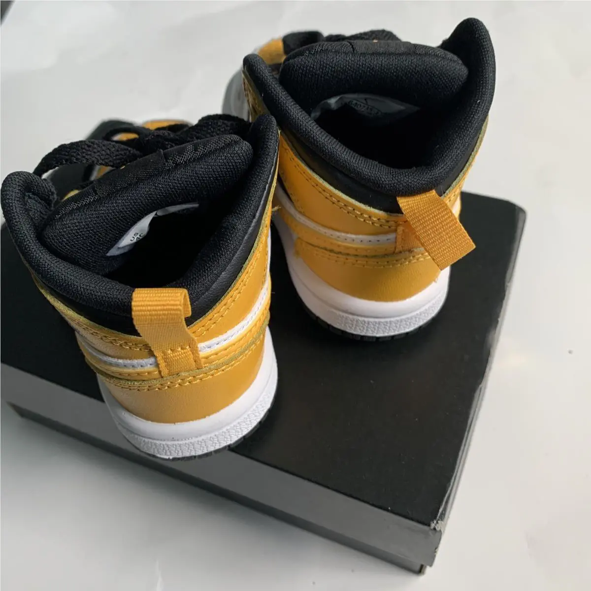 Nike shoes - Royale - Royale - Gold 3