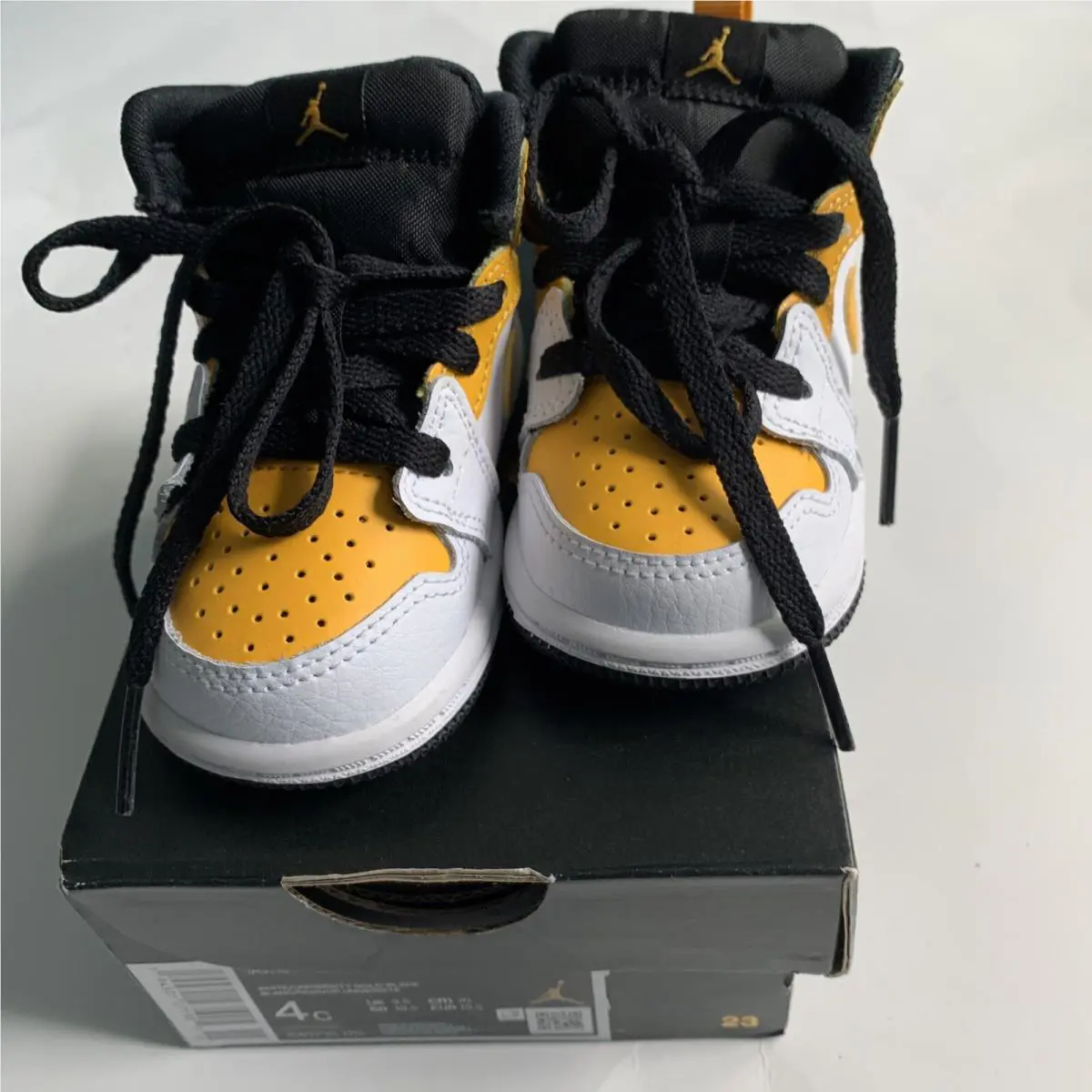 Nike shoes - Royale - Royale - Gold 4