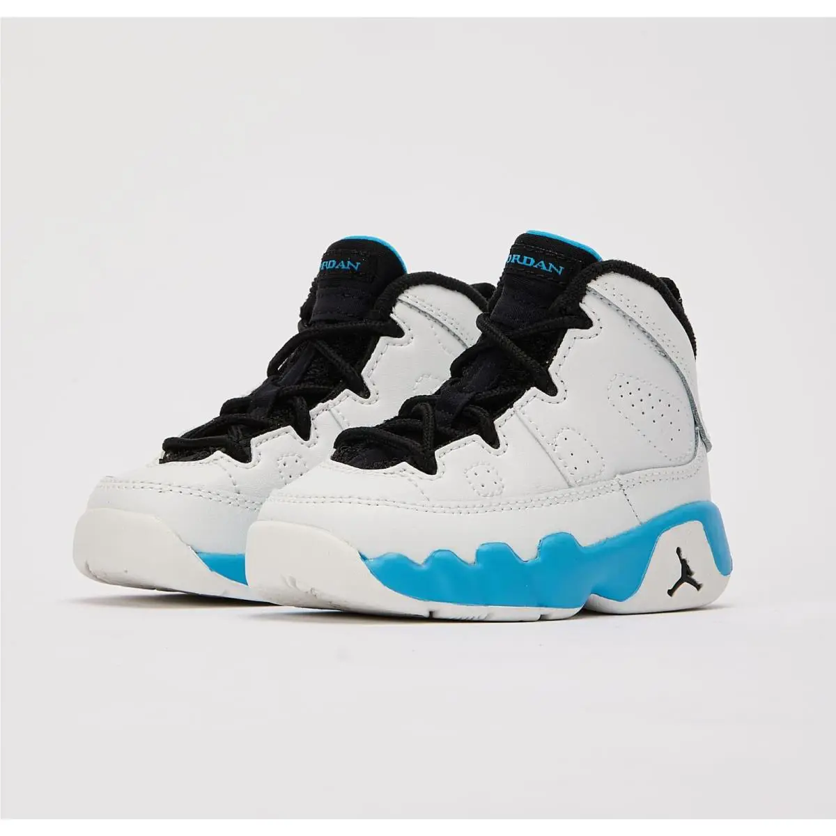 Nike shoes - Air Jordan 9 - Air - White/Powder Blue 9