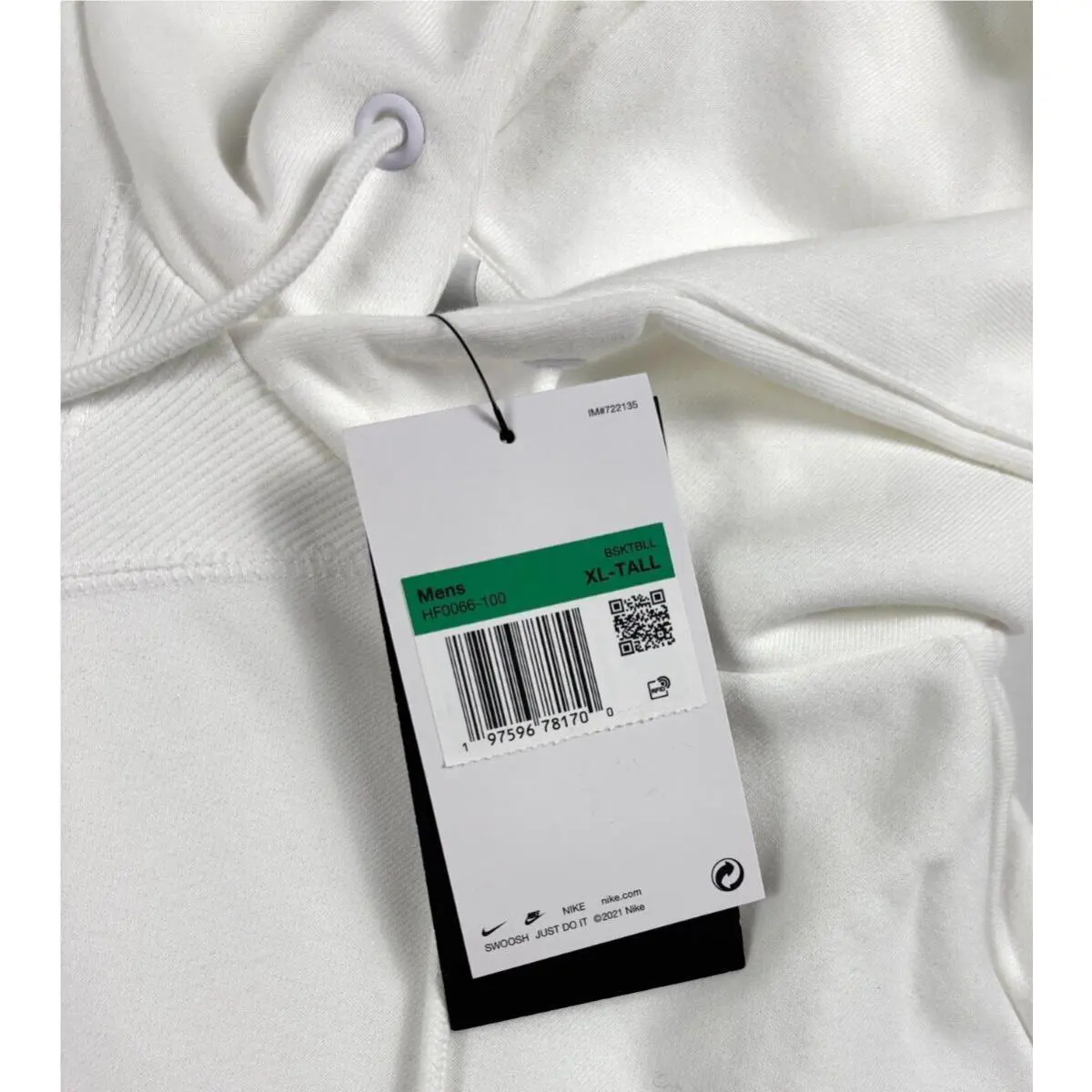 Nike clothing - White (UPC: 197596781700) 1