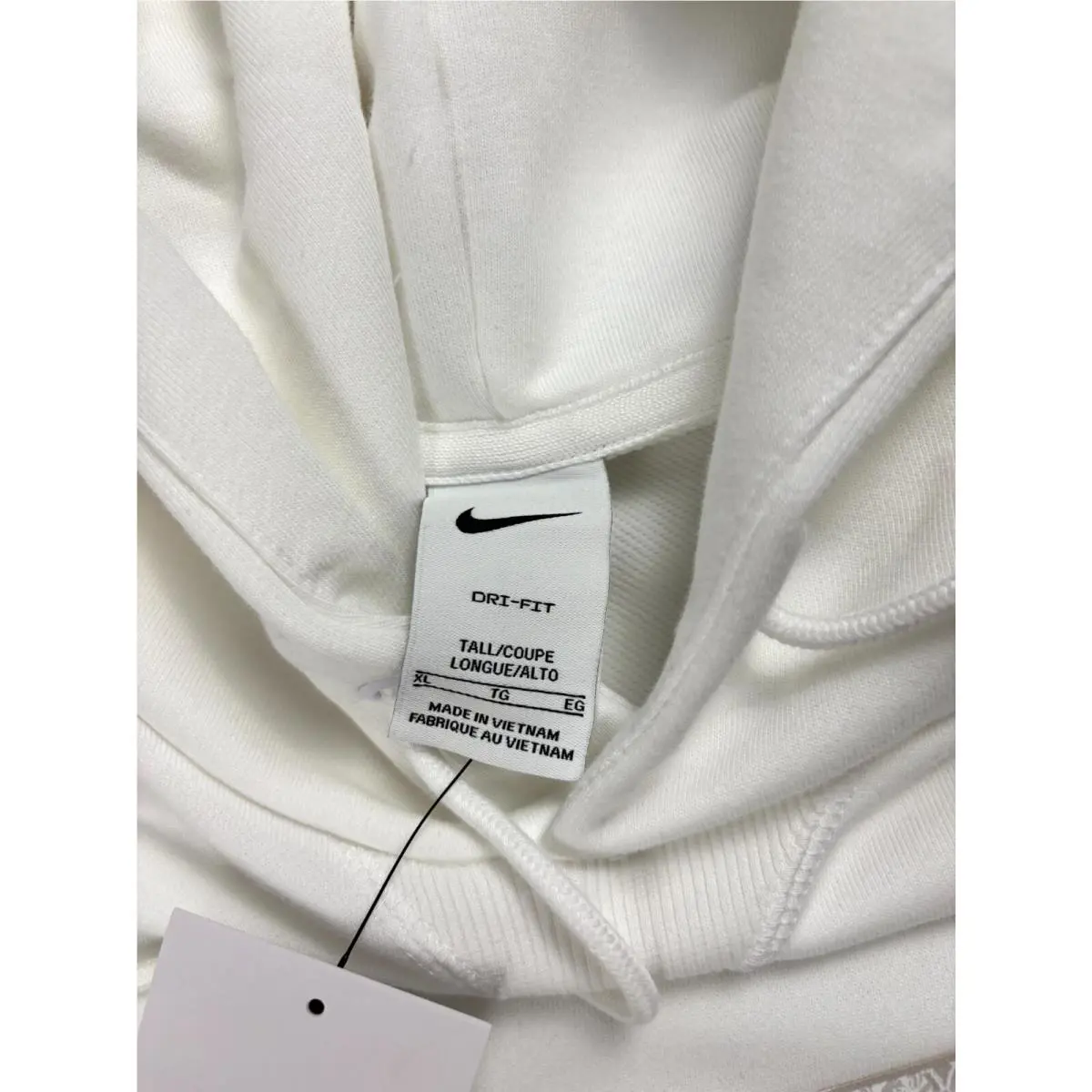 Nike clothing - White (UPC: 197596781700) 3