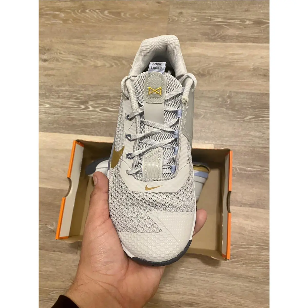 Nike shoes - Nike Metcon 7 - Metcon - CZ8280-049 - Pure Platinum-Metallic Gold Coin (UPC: 195242826805) 4