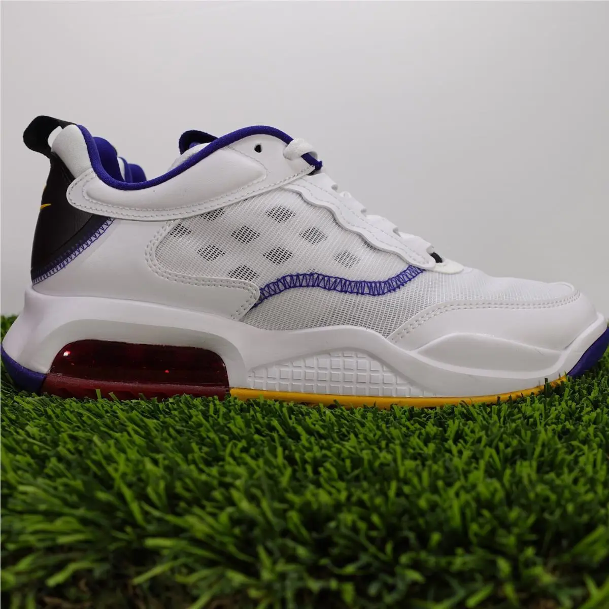 Nike shoes - Jordan Air Max 200 - Air Max - CD6105 - White 0