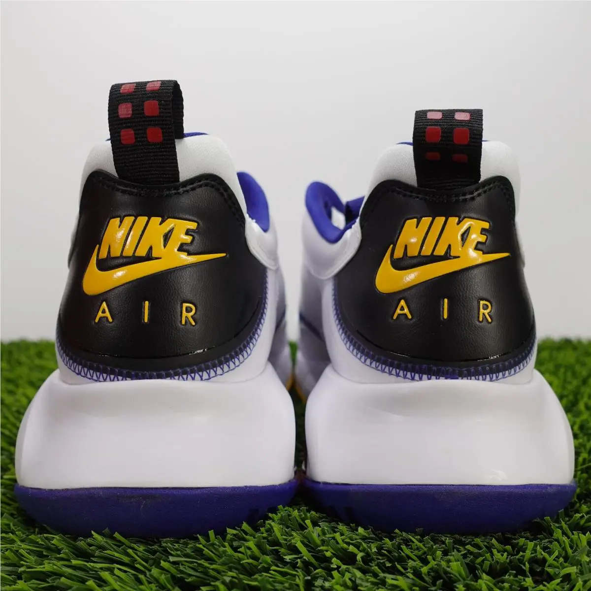 Nike shoes - Jordan Air Max 200 - Air Max - CD6105 - White 4