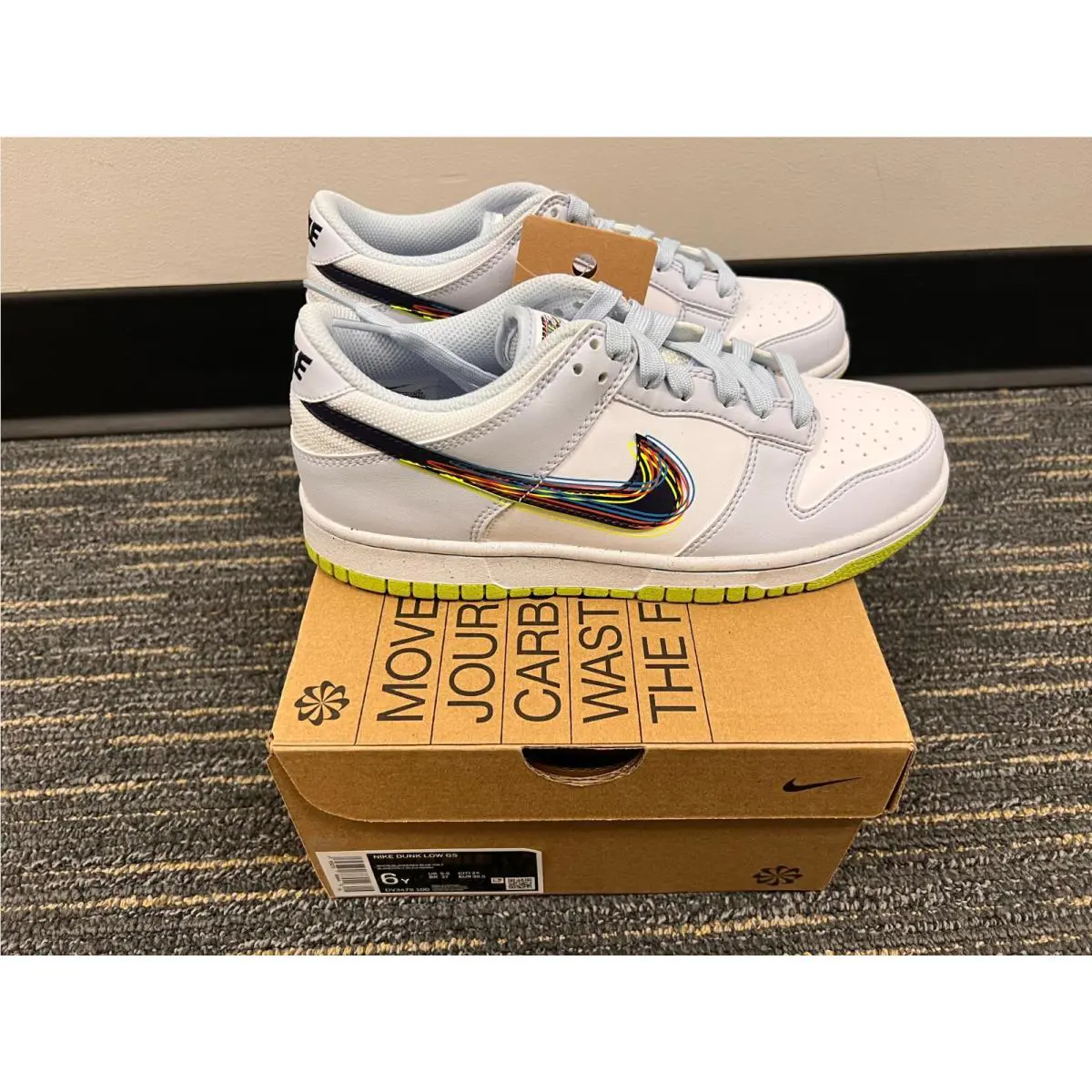 Nike shoes - White 1