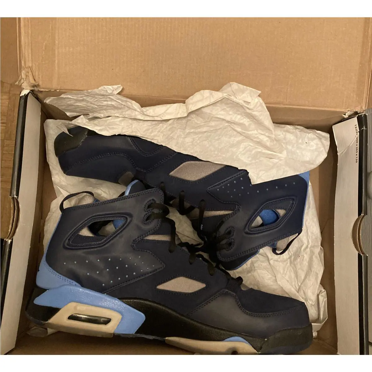 Nike shoes - Air Jordan Flight Club 91 - 555475 407 - MDNGHT NVY/UNVRSTY BL-MTT SLVR (UPC: 191885330044) 8
