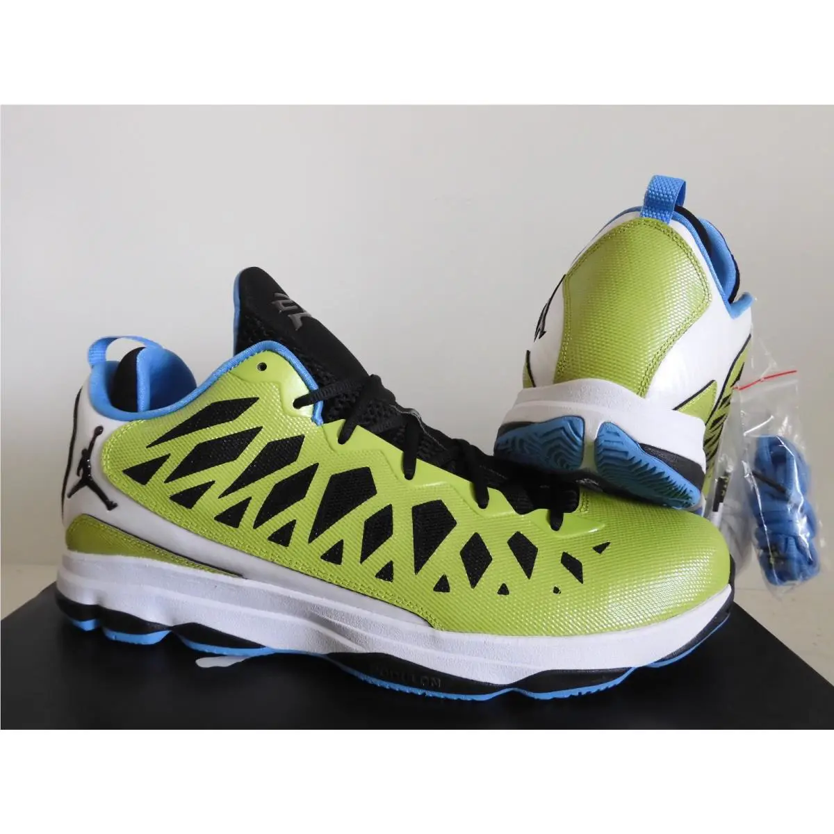 Nike shoes - Jordan CP3.VI - 535807301 - Green (UPC: 888507904225) 0