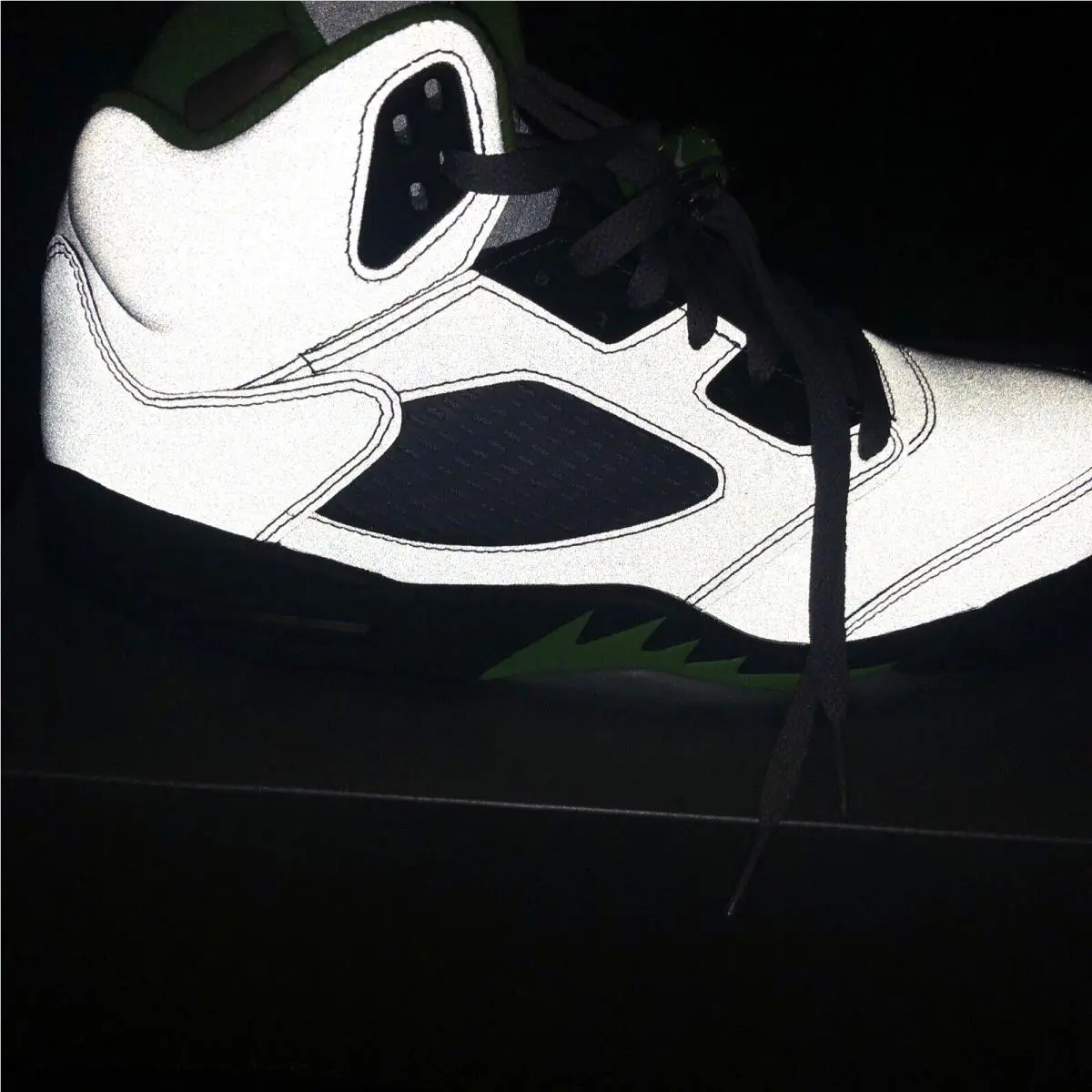 Air Jordan Retro 5 Green Bean Silver Flint Grey DM9014-003 Men`s 10.5 Nolid by Nike