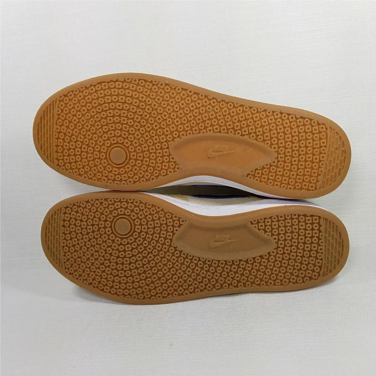 Nike shoes - Nike SB Alleyoop - Alleyoop - CJ0882-700 - Gold 5