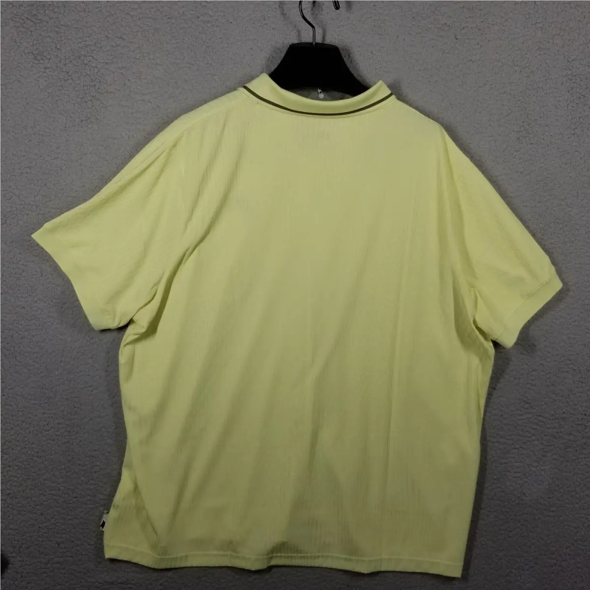 Nike clothing - Nike Dri-Fit - FZ7005-751 - Yellow 0