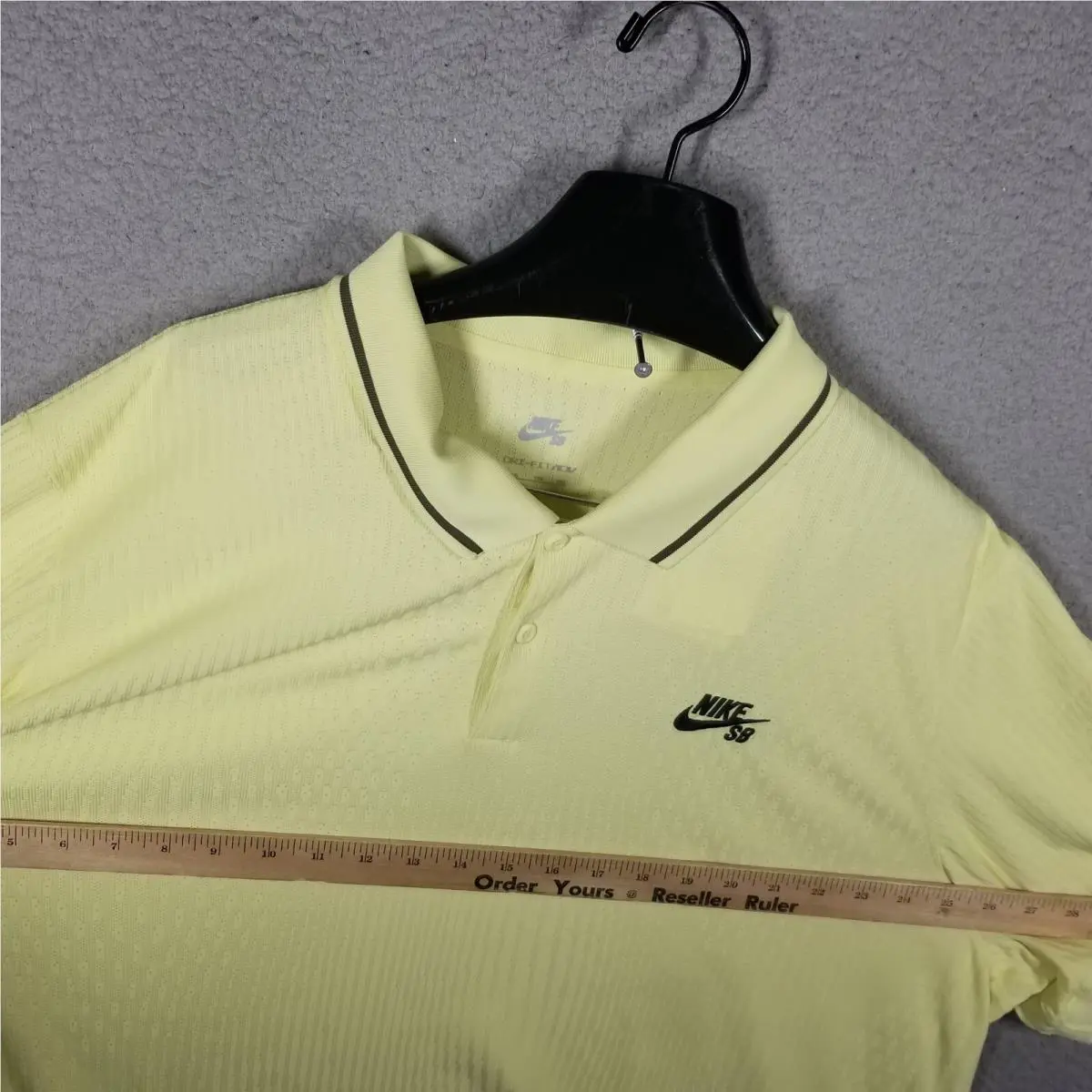 Nike clothing - Nike Dri-Fit - FZ7005-751 - Yellow 5